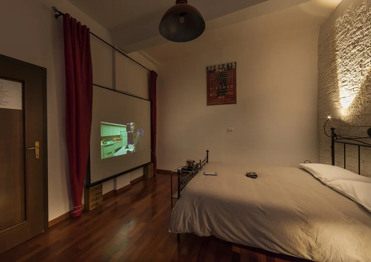 بولونيا La Cineteca Bed And Breakfast فندق مبيت وإفطار