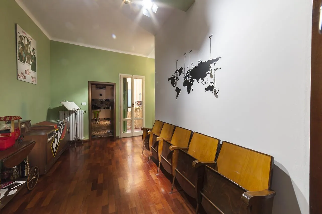 فندق مبيت وإفطار بولونيا La Cineteca Bed And Breakfast